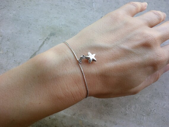Silver Elastic Bracelet and Star Pendant Etsy Australia