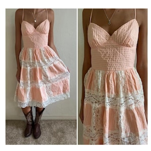 90s Y2K Betsey Johnson New York Pretty Vintage Peach Pintuck Midi Dress Size 2 XS Small