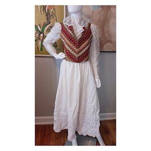 Antique Victorian White Cotton Pleated Flounce Lace Crochet Petticoat
