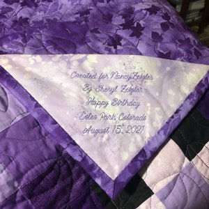 Custom Embroidered Quilt Label Triangular Corner Label Fabric