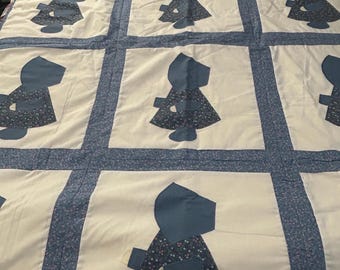 Holly Hobby print quilt