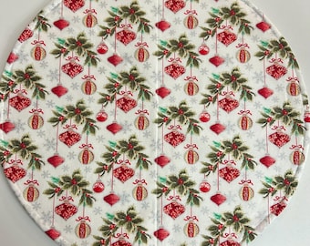 Round centerpiece mats. 2 of each print