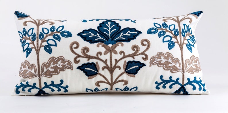 GallerieVarda Lumbar Pillow Cover
