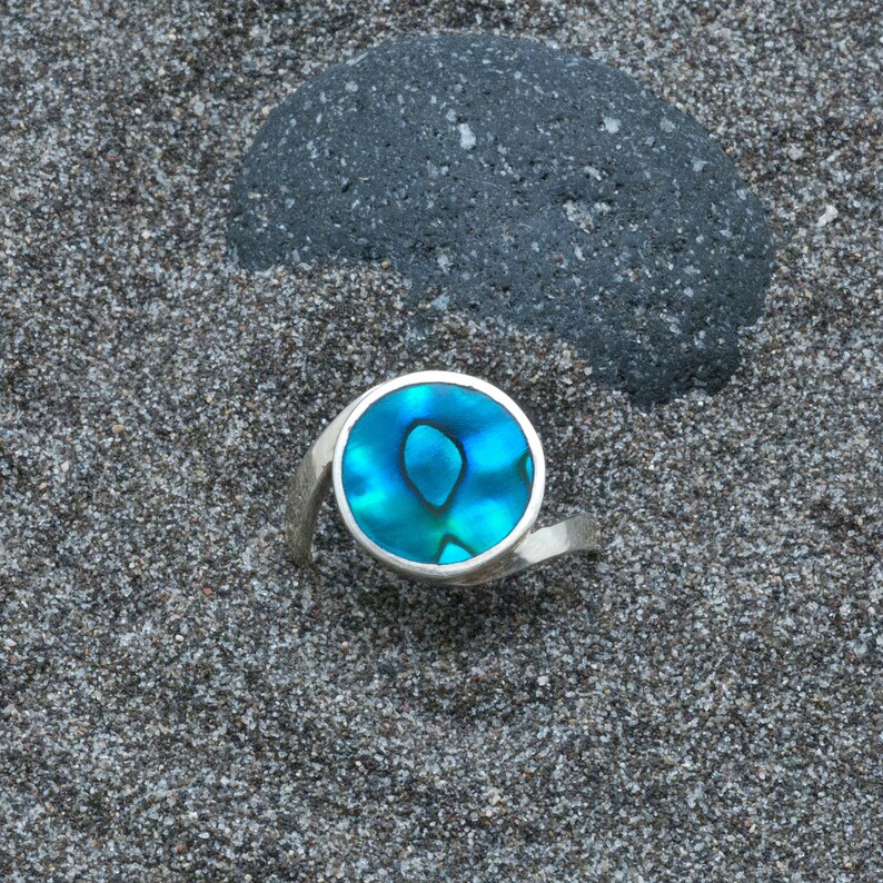 Natural Seashell Jewelry Abalone Shell Ring Sterling Silver Round Natural Abalone Shell Ring Women Statement Ring Iridescent Blue Ring