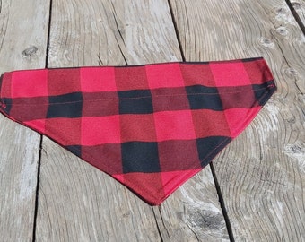 Buffalo Check Dog Bandana, Buffalo Plaid Dog Kerchief for Christmas Family Photos,  Red and Black Buffalo Check Dog Kerchief