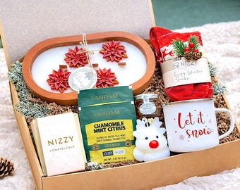 Christmas Spa Gift Box for Her | Winter Hygge Self Care Basket Women | Holiday Pamper Kit Natural | Relaxation Gift Mom Friend Sister