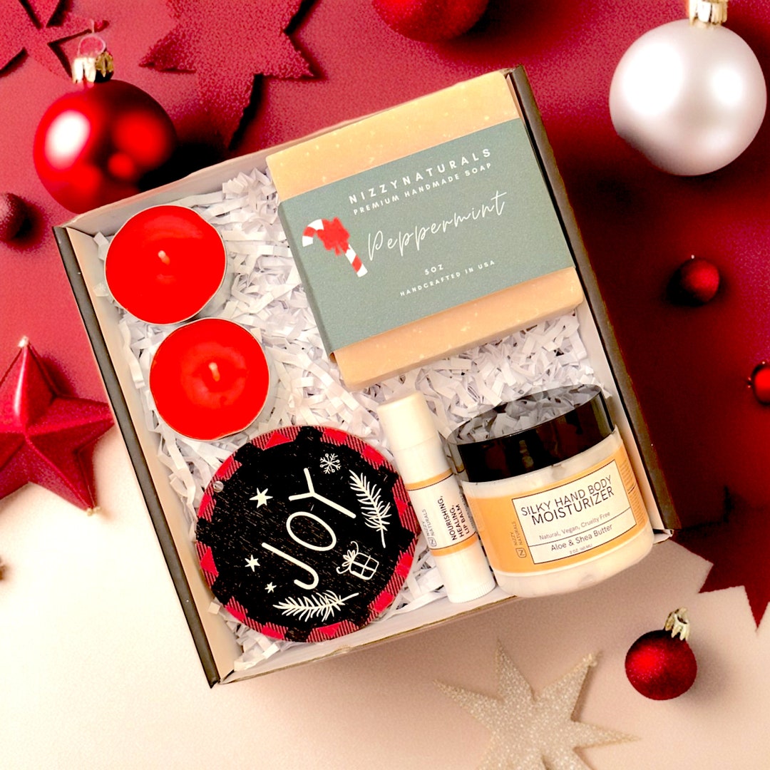 Christmas Gift For Friend Christmas Gift Box Christmas Gift Gift For christmas-gift-for-friend-christmas-gift-box-christmas-gift-gift-for