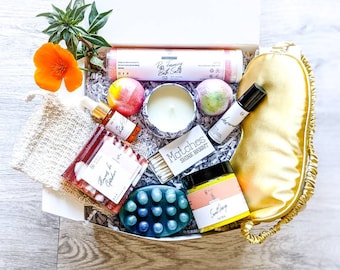 Spa Gift Set for Her, Gift for Her, Spa Kit for Women, Spa Gift Basket, Relaxation Gift, Care Package for Her, Unique Gift Box, Vegan
