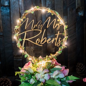 LED Wreath Cake Topper - Fairytale Finale