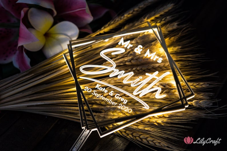 34 Cake Topper Ideen für deine Hochzeit - von personalisiert bis lustig 34 Cake Topper Ideen für deine Hochzeit - von personalisiert bis lustig