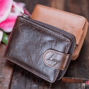 Custom Leather Wallet with Picture Pockets - Never Forget the People Who Matter Most
