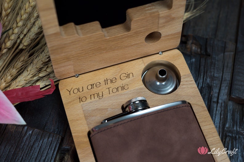 Leather Hip Flask Personalized Groomsmen Gift Set with Wooden Box image 3