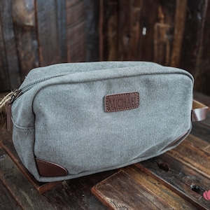 Personalised Men's Toiletry Bag: A Practical and Thoughtful Gift image 9