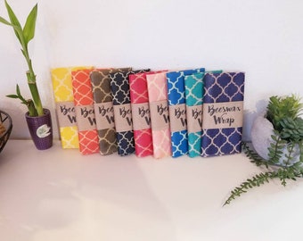 12 x 12 or 8 x 10 Beeswax Wrap reusable eco friendly food covers. Similar to Bee's Wrap. Quarterfoil Design