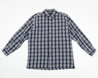 Vintage WORK SHIRT / Heavyweight Plaid COTTON Button-Up / Outdoorsman Shirt / Heavy Flannel Shirt / Workwear / Size Medium