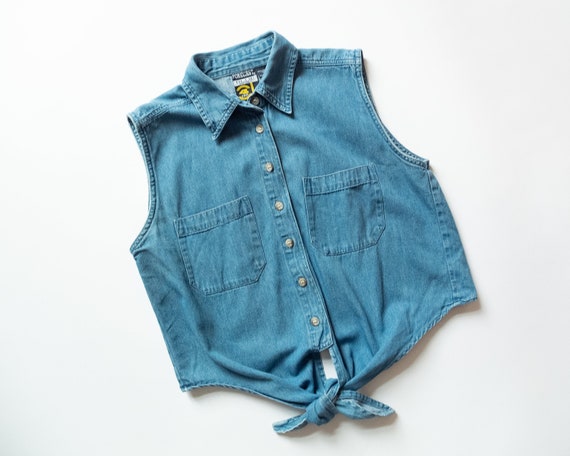 90s Vintage CHAMBRAY TIE Top / Sleeveless Lightwei
