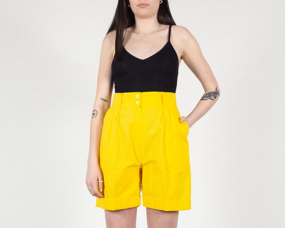 high waisted shorts 80s