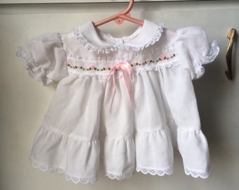 Vintage Baby Dress White Pink Lace Ruffle - 80s 80's Retro 0-3 Month Mo