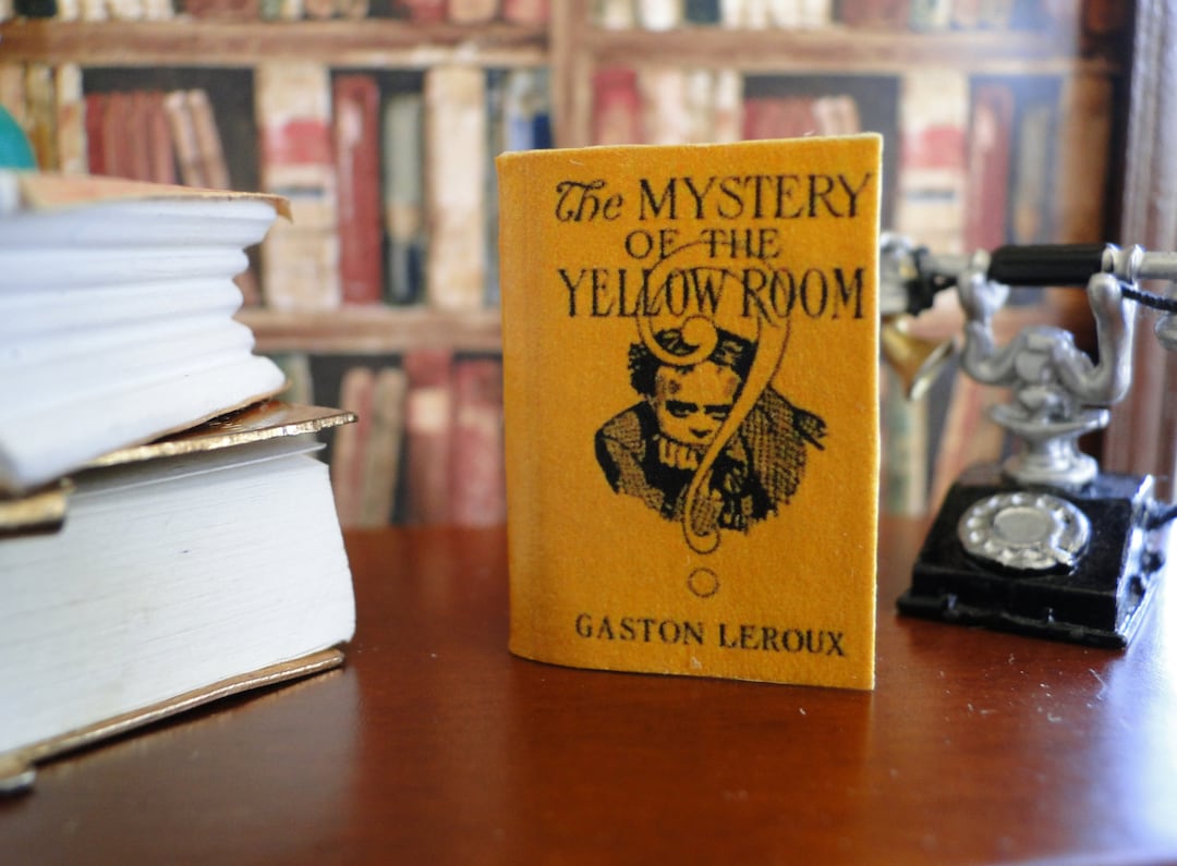 The Mystery of the Yellow Room" by Gaston Leroux, 1908, 1:12 Scale