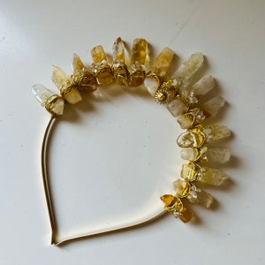 CITRINE GOLD CROWN with Citrine crystal chips sun pendant tiara wedding accessories festivals moon jewellery witchcraft gift yellow crystals
