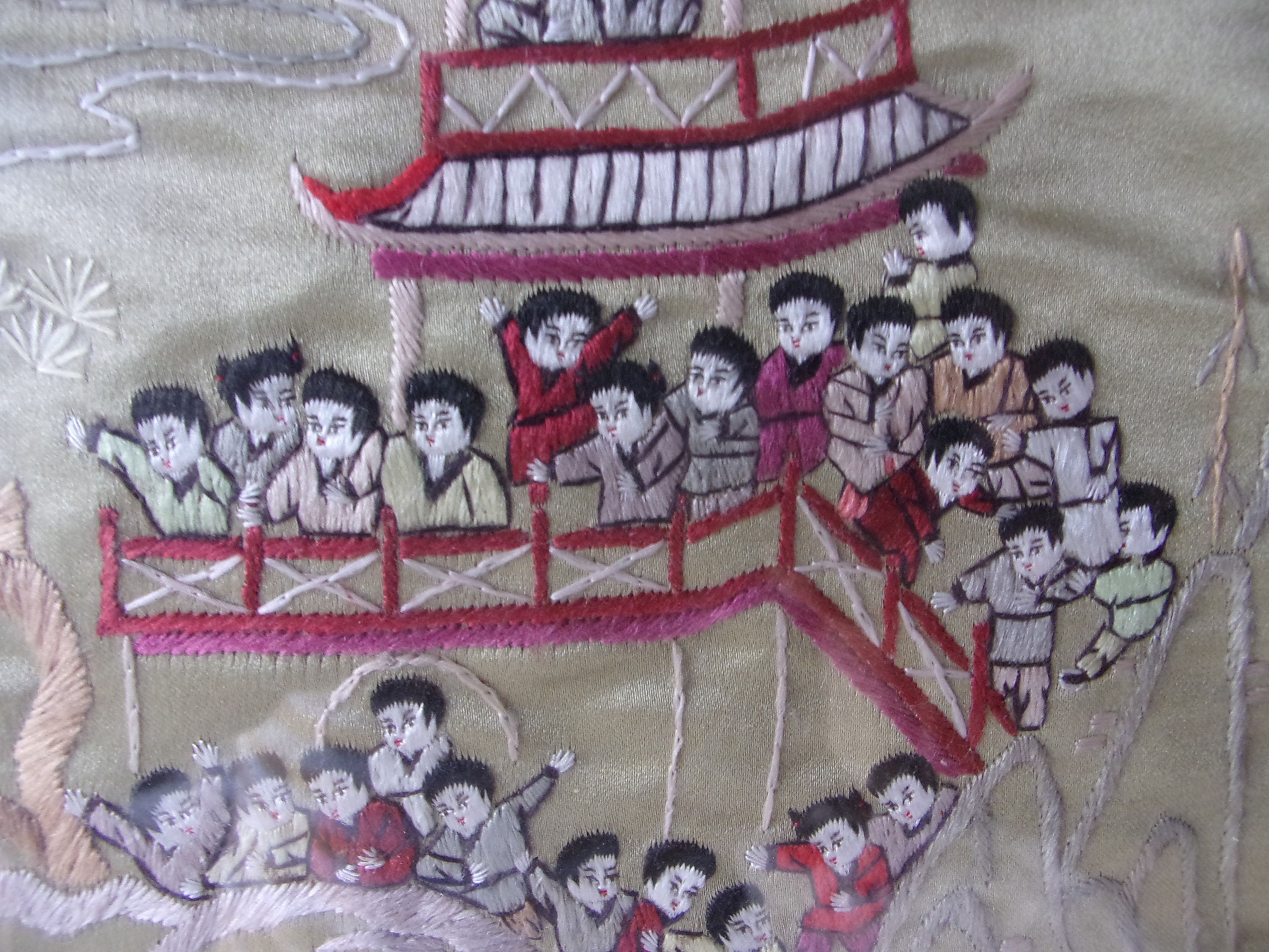 Chinese Silk Embroidery features the fabled “100 Sons of King Wen”