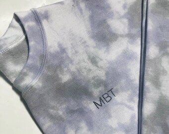 tie dye sweatshirt with name embroidered