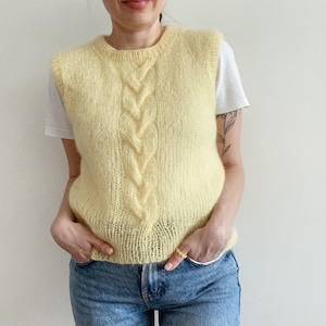 IRIS VEST knitting pattern Mohair Vest PDF pattern Cropped vest Knitting pattern Chunky vest pattern Vintage style vest pattern Instant Pdf