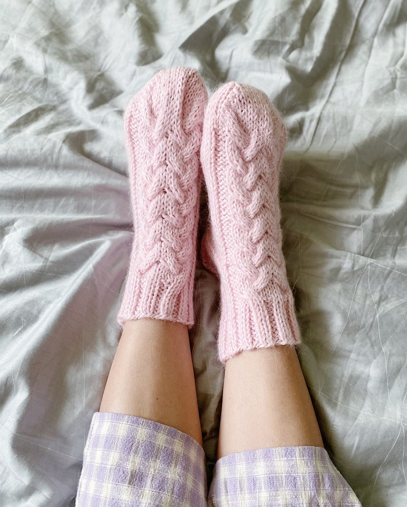 Knitting pattern Amelia Chunky Socks Cable socks pattern Easy socks pattern Thick socks pattern Women socks knitting pattern Pdf download image 6