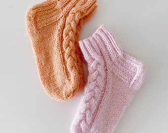 Knitting pattern - Amelia Chunky Socks Cable socks pattern Easy socks pattern Thick socks pattern Women socks knitting pattern Pdf download