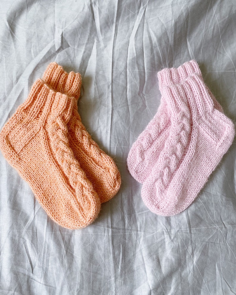 Knitting pattern Amelia Chunky Socks Cable socks pattern Easy socks pattern Thick socks pattern Women socks knitting pattern Pdf download image 3