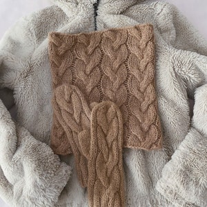 Beige Crop Cowl Set (2 PCS)