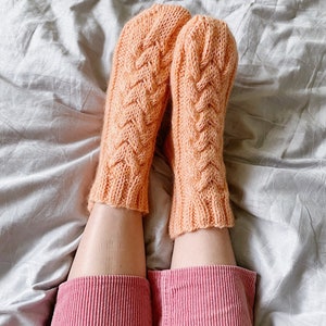 Knitting pattern Amelia Chunky Socks Cable socks pattern Easy socks pattern Thick socks pattern Women socks knitting pattern Pdf download image 4