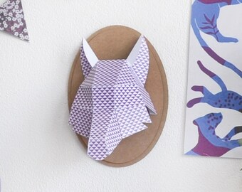 Paper Trophy - Wolfskopf - Violett