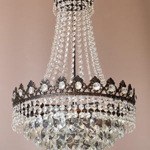 Antique Brass Crystal Chandelier: French Style Vintage Pendant Lighting