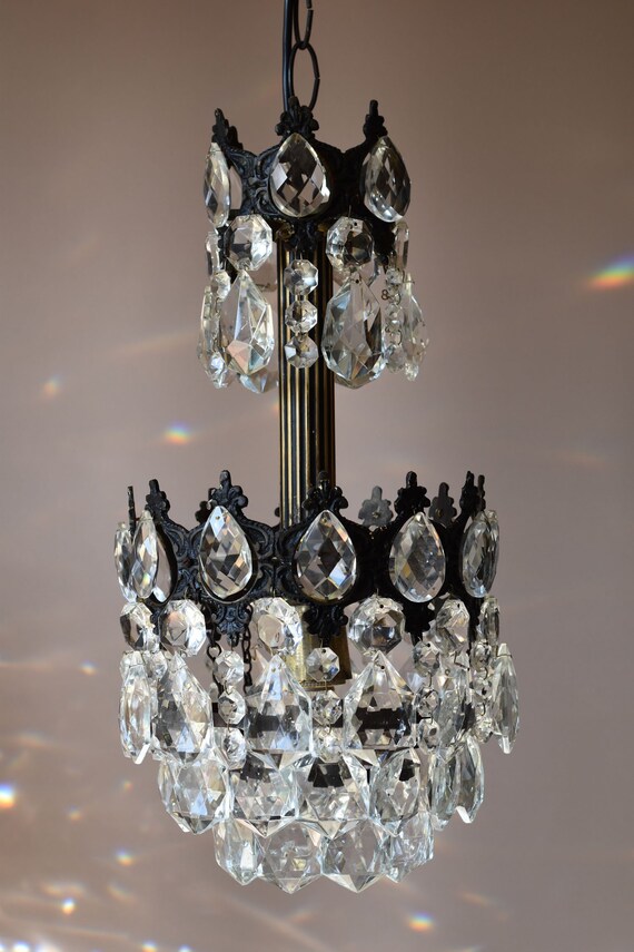 Antique French Crystal Chandelier Vintage Ceiling Lighting - Vintage Style Crystal Chandelier Lighting Antique French Crystal Chandelier Vintage Ceiling Lighting - Vintage Style Crystal Chandelier Lighting