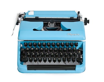 Typewriter Olympia SM2, Vintage Typewriter Blue, Working Typewriter, Manual Typewriter, Light Blue Typewriter Retro, Unique Gift for Writer