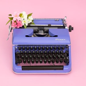 タイプライター オリンピア OLYMPIA Traveller de Luxe S タイプライター – zakka store towi