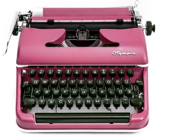 Pink Typewriter Working, Typewriter Olympia SM2, Manual Typewriter Vintage, Gift for Writers, Restored Typewriter Antique Pink