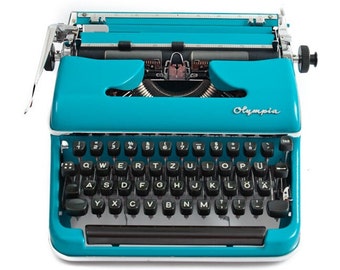 Vintage Typewriter Olympia SM3, Working Typewriter Blue, Manual Typewriter Restored, Retro Typewriter, Unique Gift for Writer
