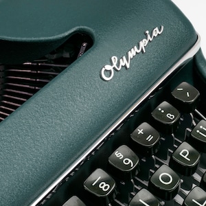 Olympia Typewriter Working, Dark Green Typewriter, Manual Typewriter Green, Antique Typewriter, Unique Gift for Writer image 7