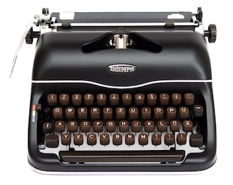 Triumph Typewriter Working, Black Typewriter Vintage, Manual Typewriter Triumph Norm, Typewriter Black, Antique Typewriter Restored