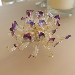Kanzashi hair accessory hand-painted flower - Panya hair grip - translucent pearl Japanese Chrysanthemum, purple & pink tips. Wedding, prom
