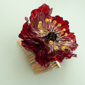 Red poppy swarovski gold hair comb - Riley hair accessory - ruby red flower kanzashi, swarovski crystals. Wedding guest, prom, fascinator.