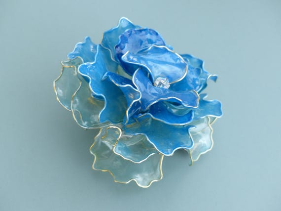 Custom handmade hairclips for Swarovski crystals hermione-harbutt-dewdrop-  main image 3