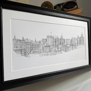 LIMITIERTE AUFLAGE Große Version Edinburgh City Old Town Skyline, Stadtbild Illustration, Panorama, Zeichnung, Schottland, Architektur Kunst