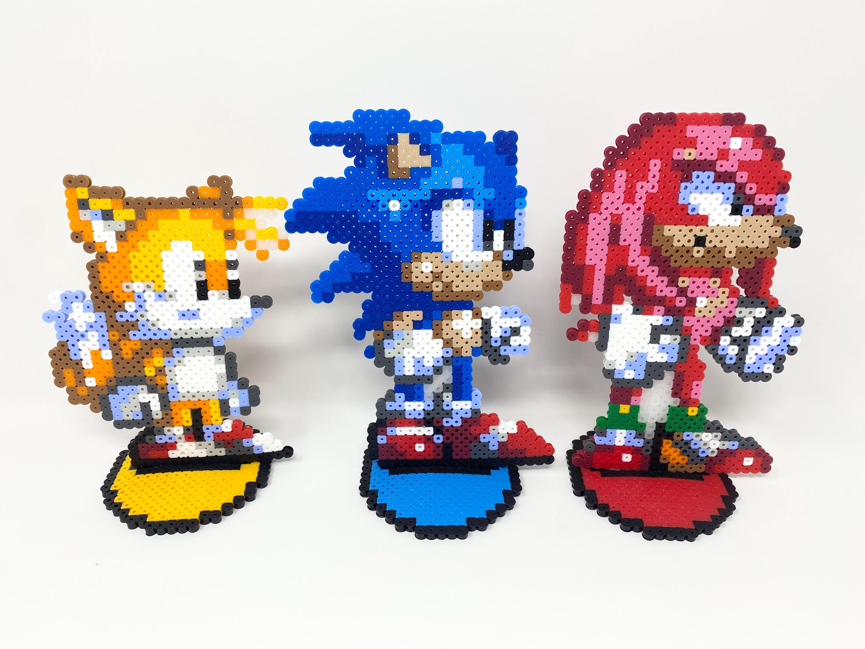 Sonic Knuckles Necklace - Etsy