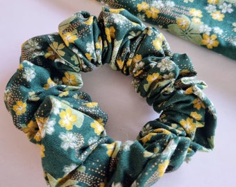 LAST STOCK | Scrunchie | Green x Yellow x Gold, sakura桜, Japan fabric, Australia national colour, gift for her, BF gift, Australia day, 謹賀新年