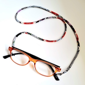 Eyeglasses Holder BLACK x RED, sakura桜 mix, Japanese Kimono Accessory, Reading glass cord, sunny cord, sunglass neck strap, gift for her image 1