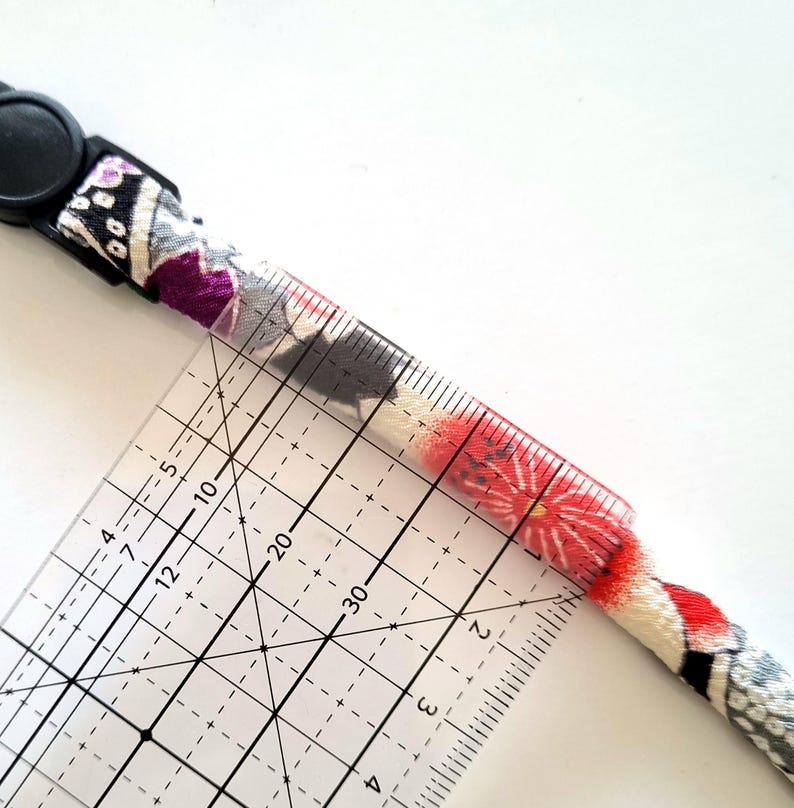 ADULT cat collar Japanese style | kimono cord, breakaway buckle, NEKO, gift for cat, gift for cat person, Valentine, Lunar New Year, Xmas image 3