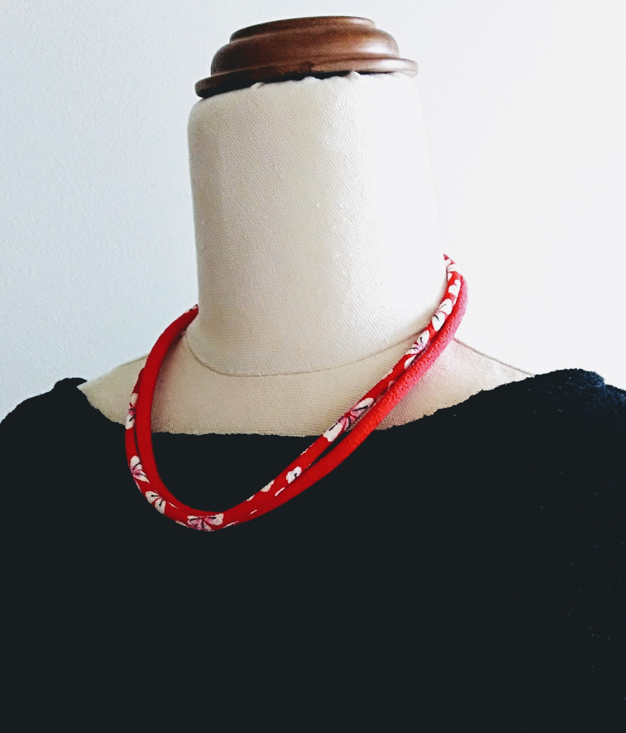 Japanese KIMONO Necklace RED X FLOWER, Kimono Accessory Japanese KIMONO Necklace RED X FLOWER, Kimono Accessory
